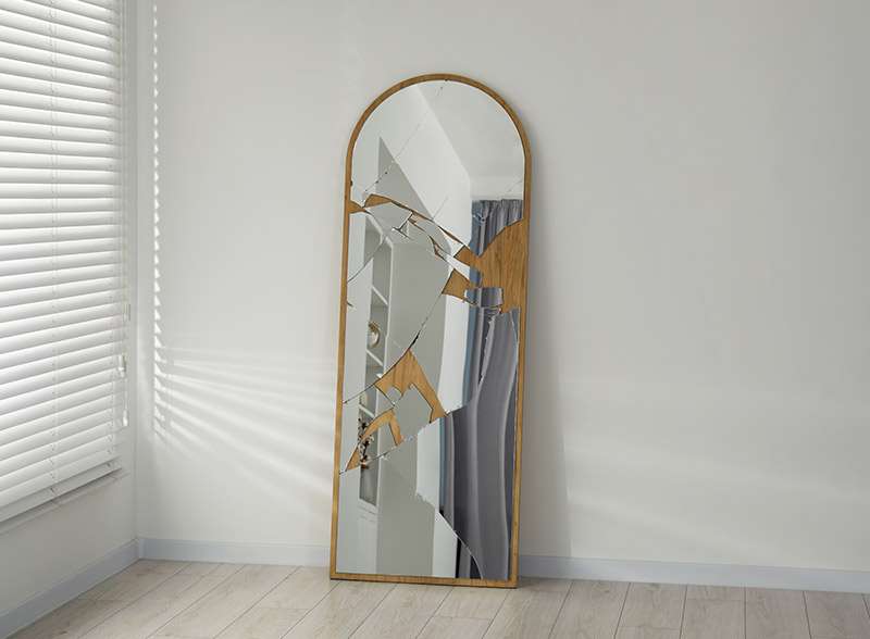 broken mirror